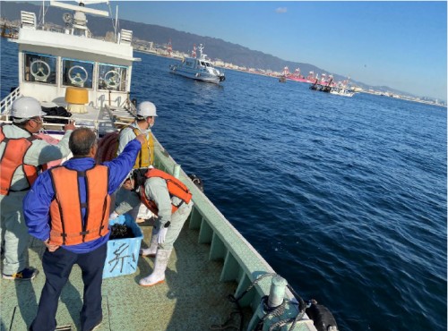 神戸港 海底掃海作業補助
